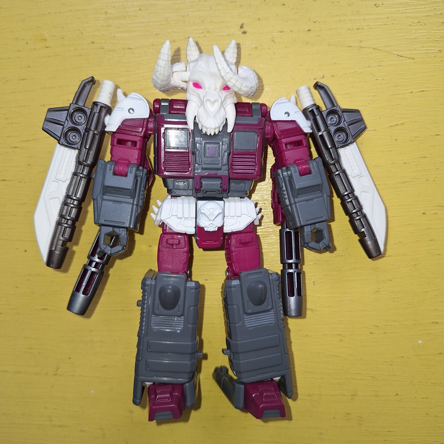 Transformers Skullgrin