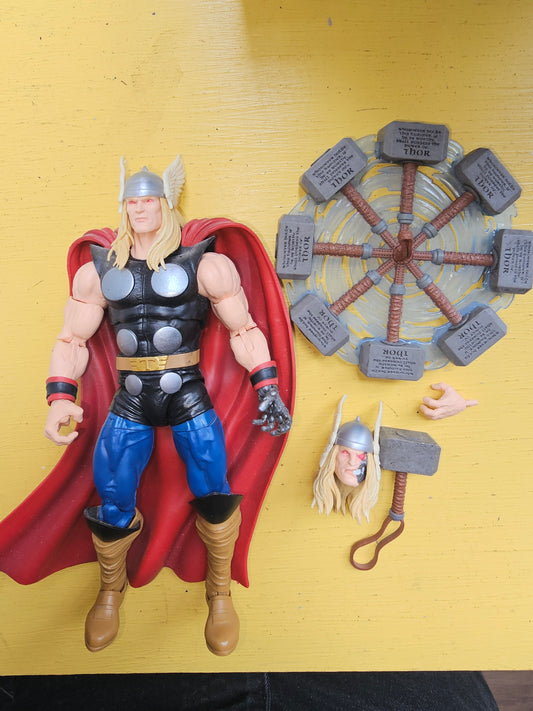 Marvel Legends Cyborg Thor