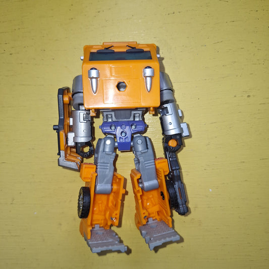Transformers WFC Kingdom Huffer