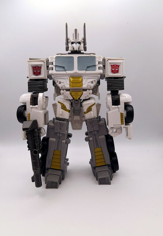 Transformers Generations CW Optimus Prime White Version