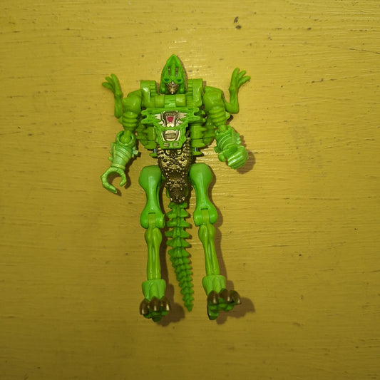 Transformers War For Cybertron Kingdom Core Class Dracodon