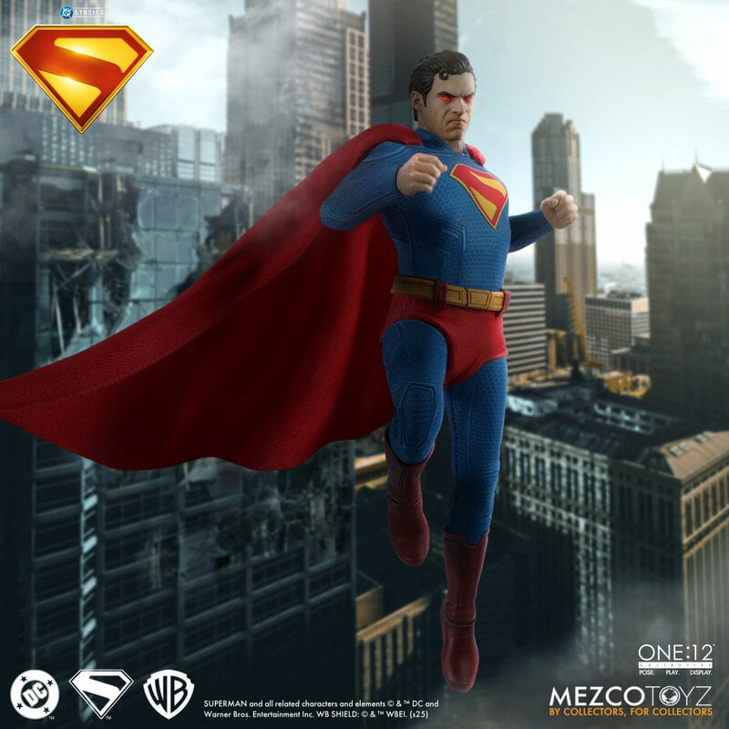 Mezco One: 12 Superman