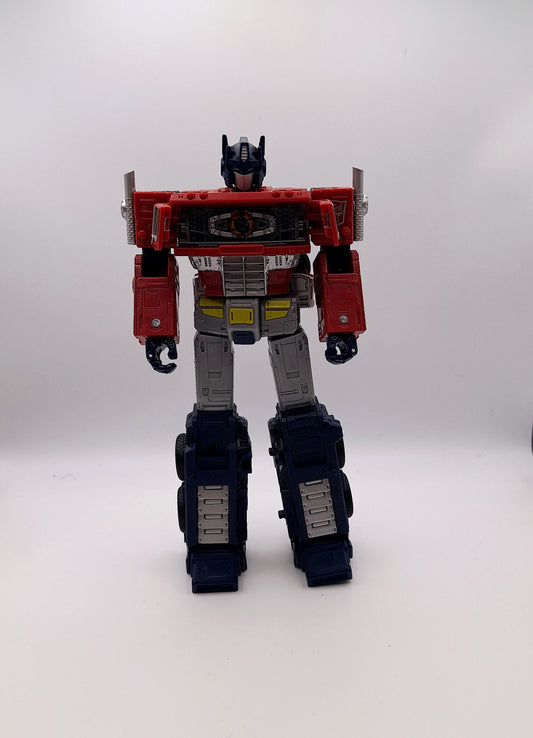 Transformers WFC Kingdom Voyager Optimus Prime