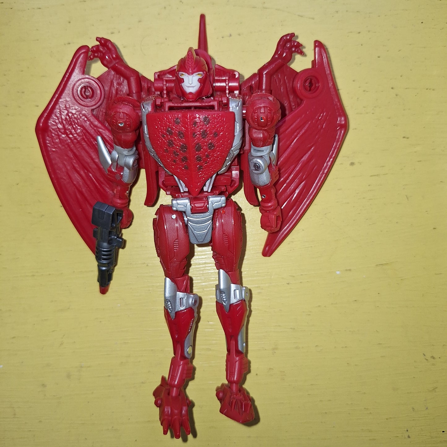 Transformers WFC Golden Disc Collection Terrorsaur.