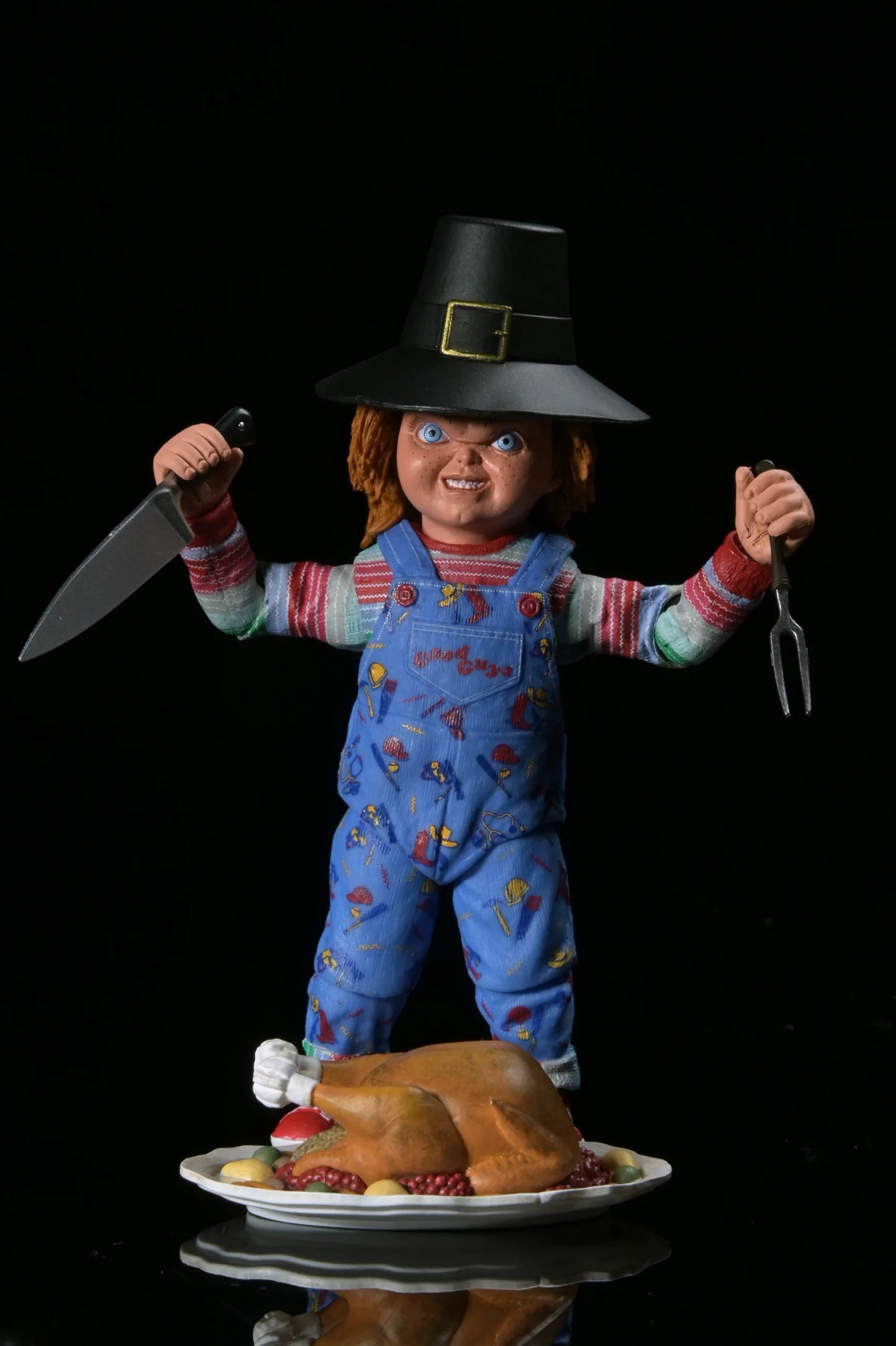 NECA Chucky (TV Series) – Good Guy 7″ Scale Action Figure Blind Box Series 2 (1 Blind Box)