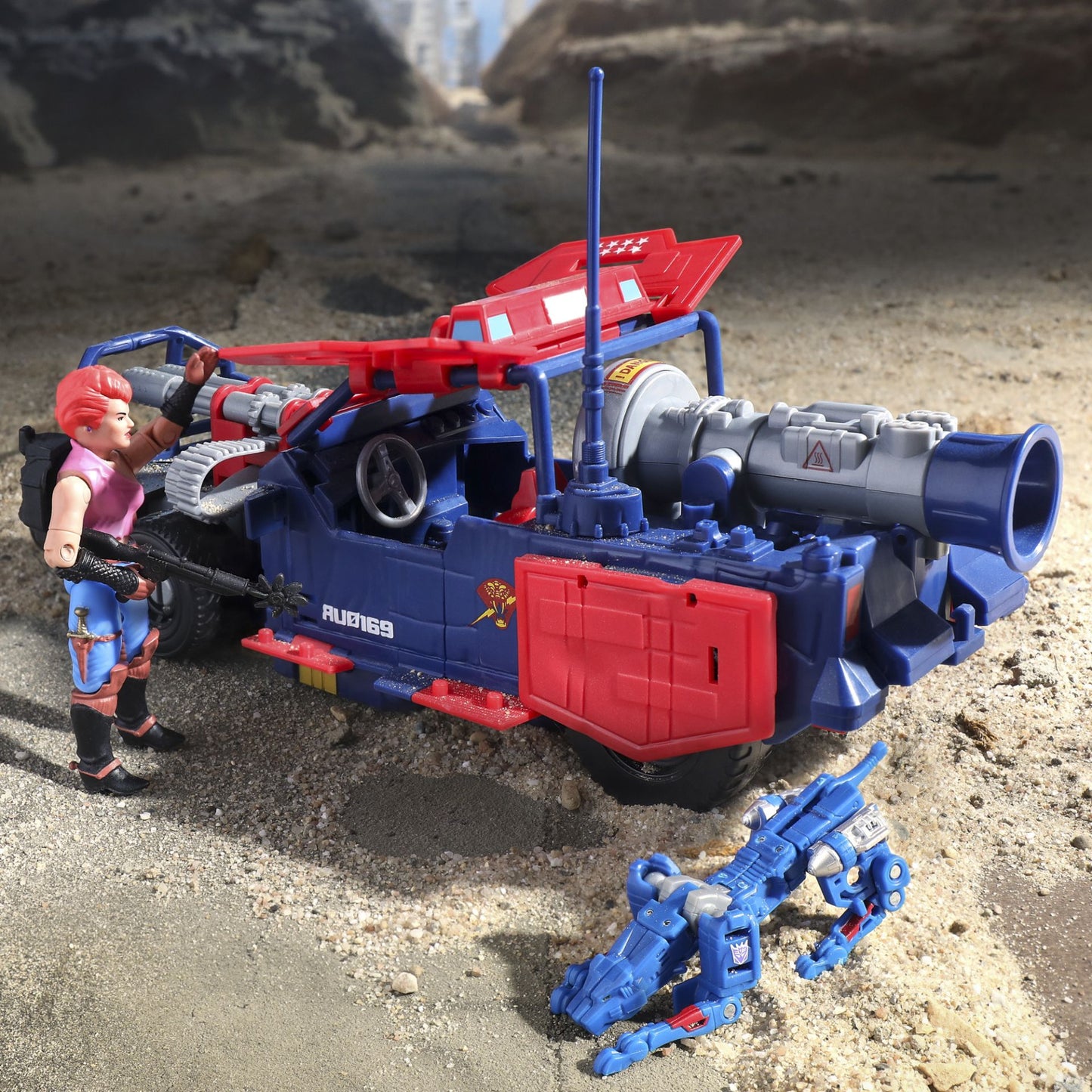 Transformers X GI JOE Crossover Soundwave Thunder Machine