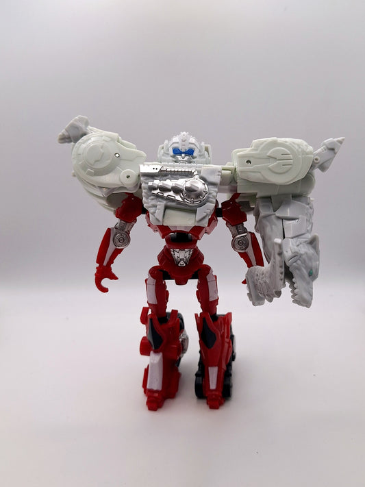 Transformers Beast Alliance Arcee & Silverfang