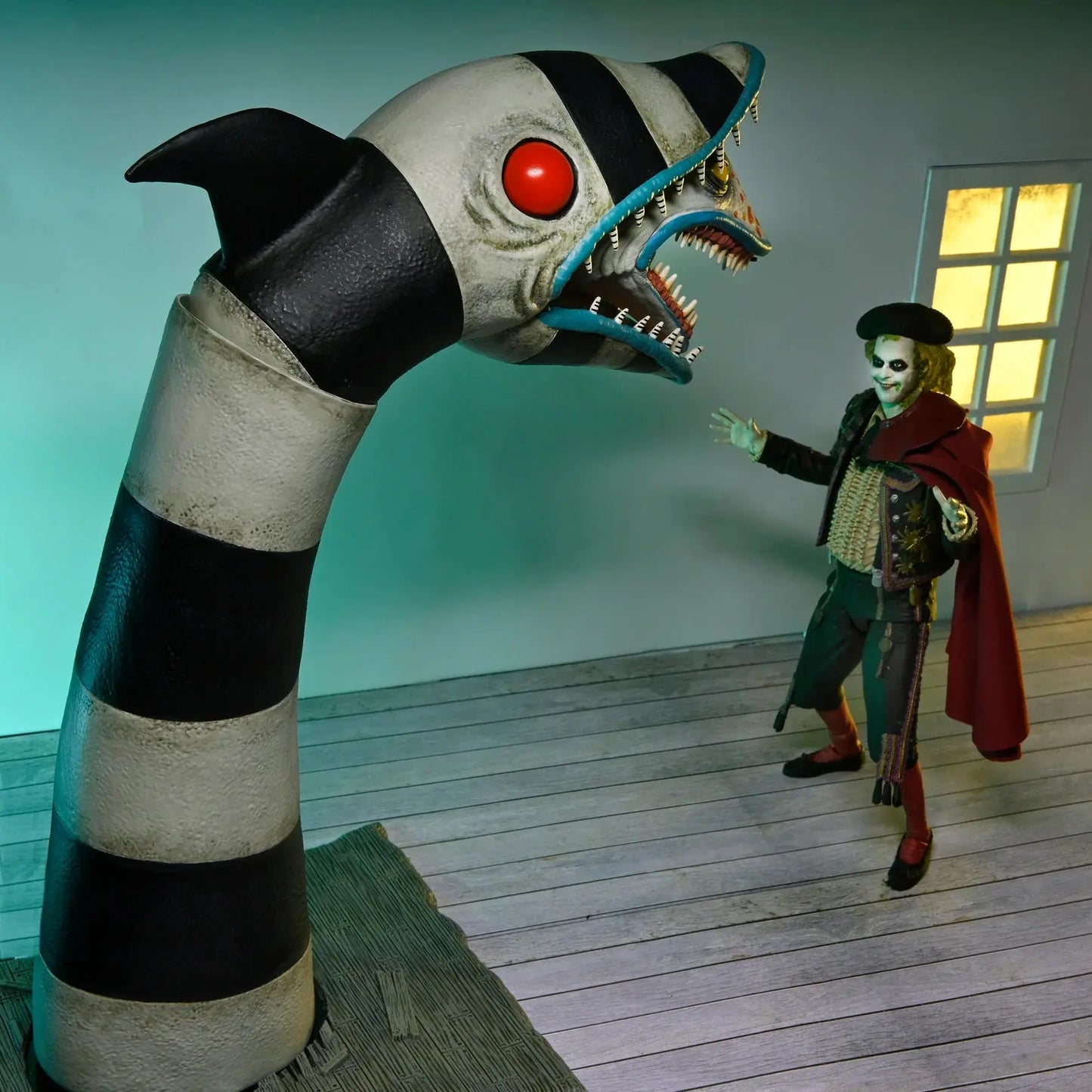 NECA Beetlejuice Matador and Sandworm Ultimate 7″ Scale Action Figure 2 Pack