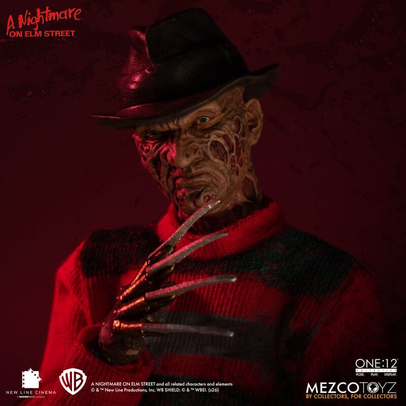 Mezco One: 12 A Nightmare on Elm Street: Freddy Krueger