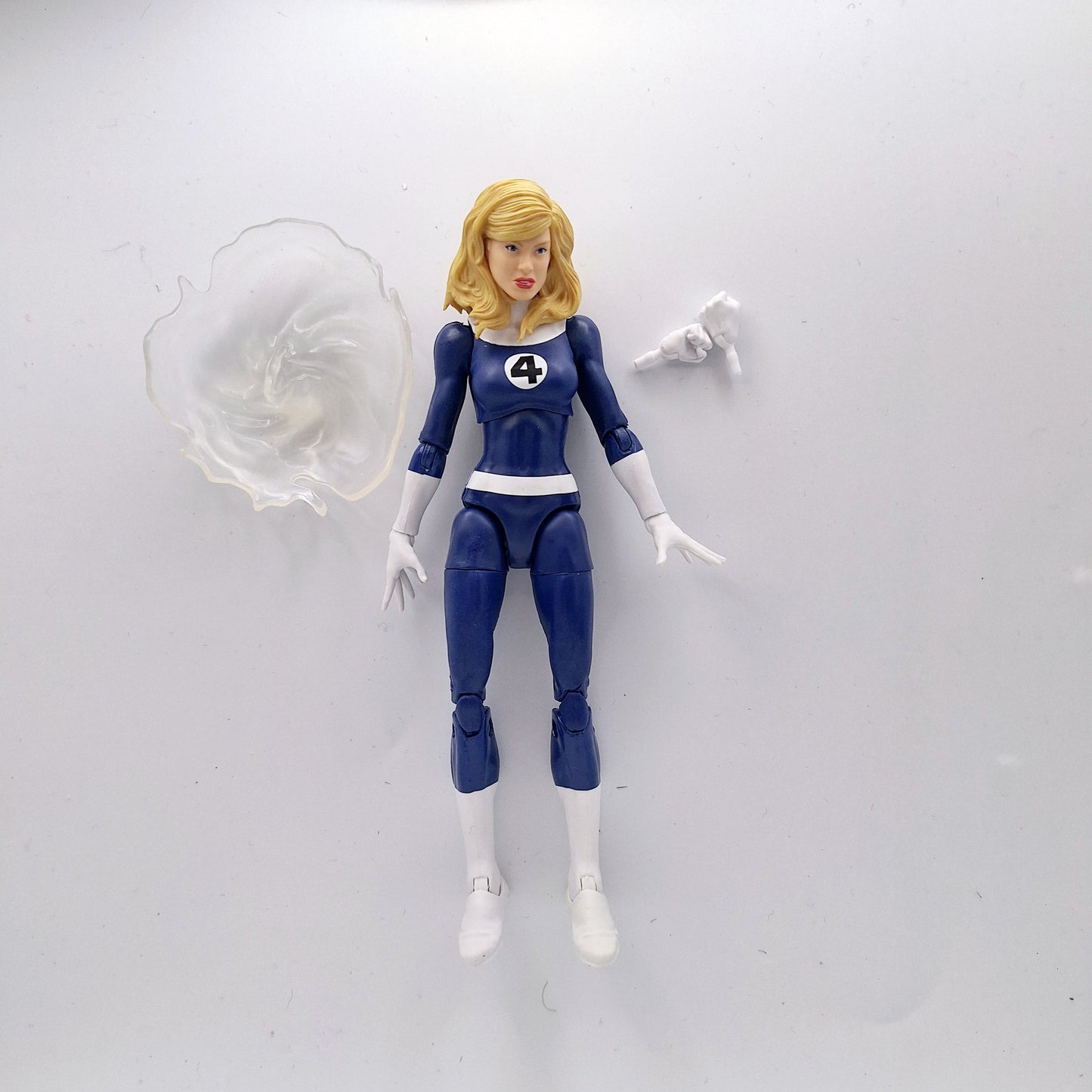 Marvel Legends Retro Invisible Woman