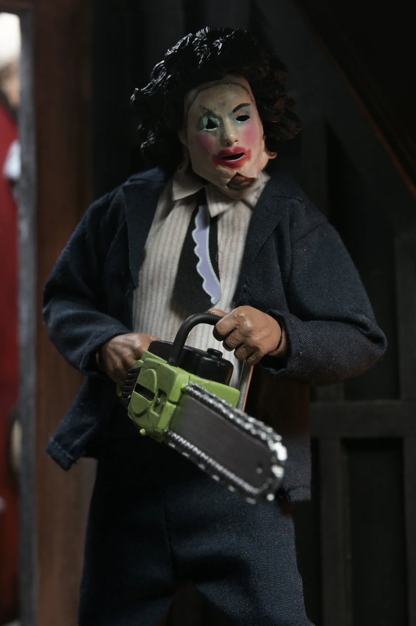 NECA The Texas Chainsaw Massacre – Leatherface Pretty Woman 8″ Scale Clothed Action Figure (imperfect boxes)