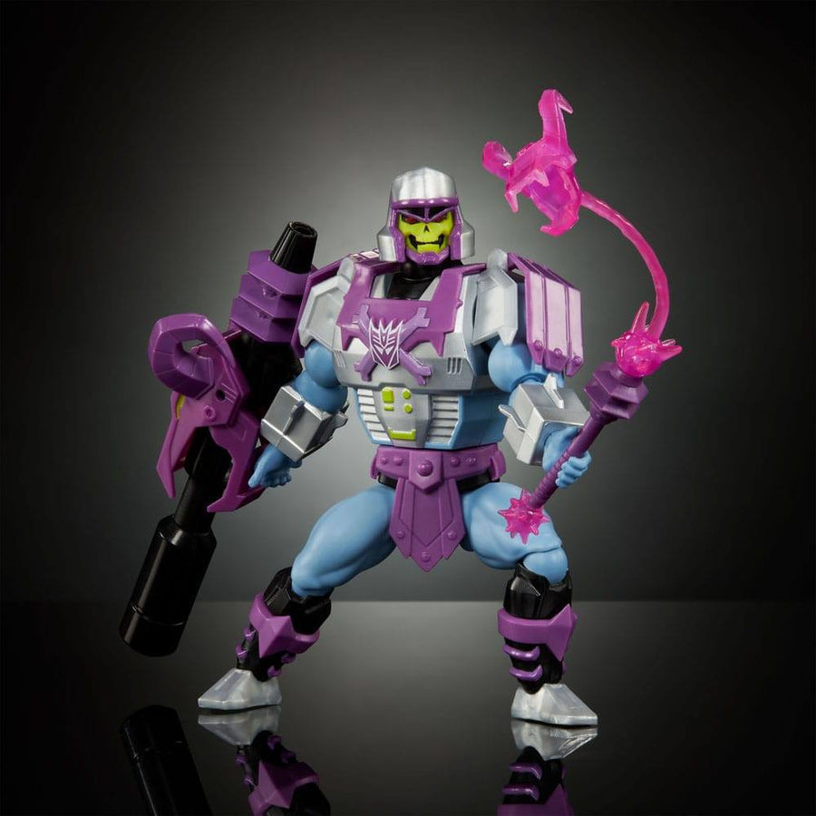 Masters of the Universe X Transformers Megatron Armor Skeletor