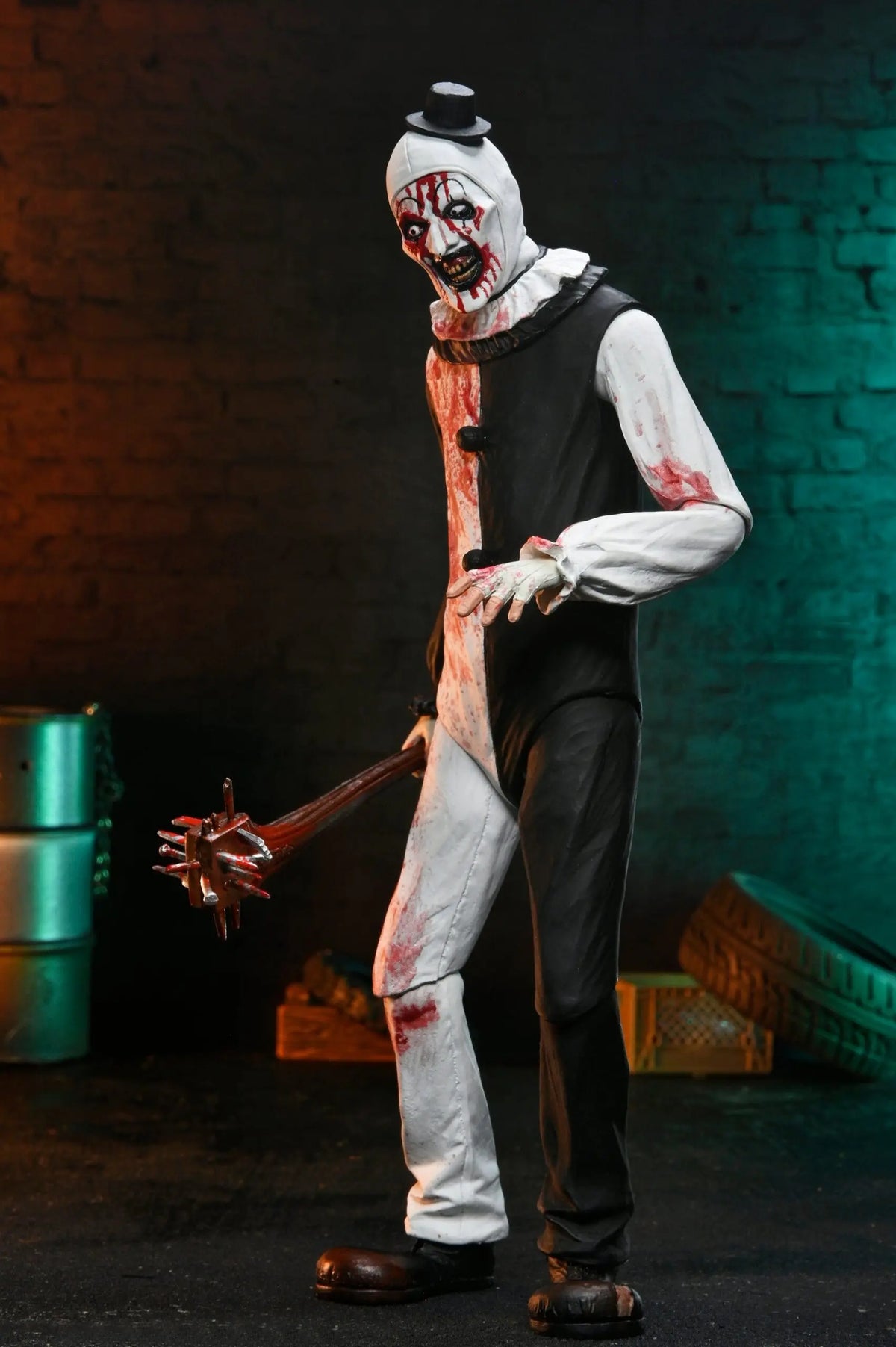 NECA Terrifier 2 – Art the Clown Ultimate 7″ Scale Action Figure (Blood Splattered)