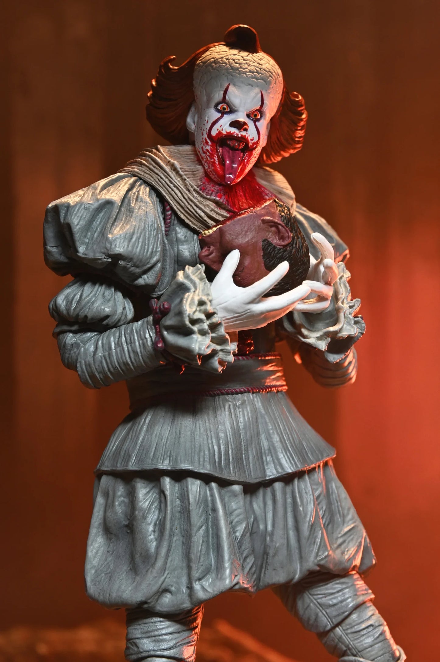 NECA IT: Welcome To Derry – Pennywise Ultimate 7″ Scale Action Figure