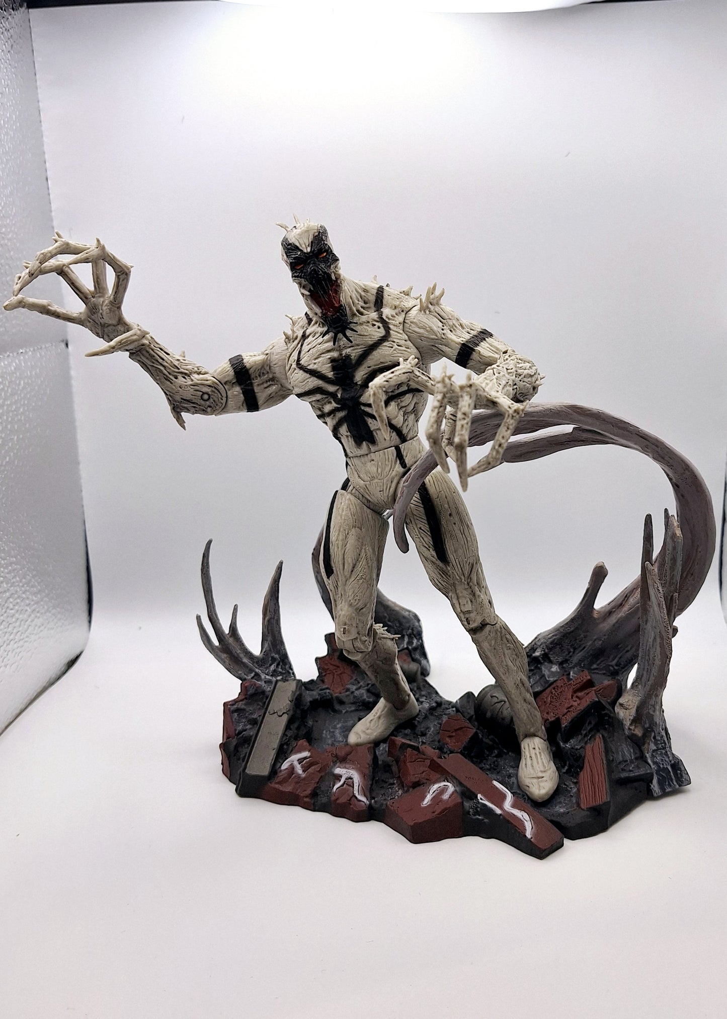 Marvel Select Antivenom