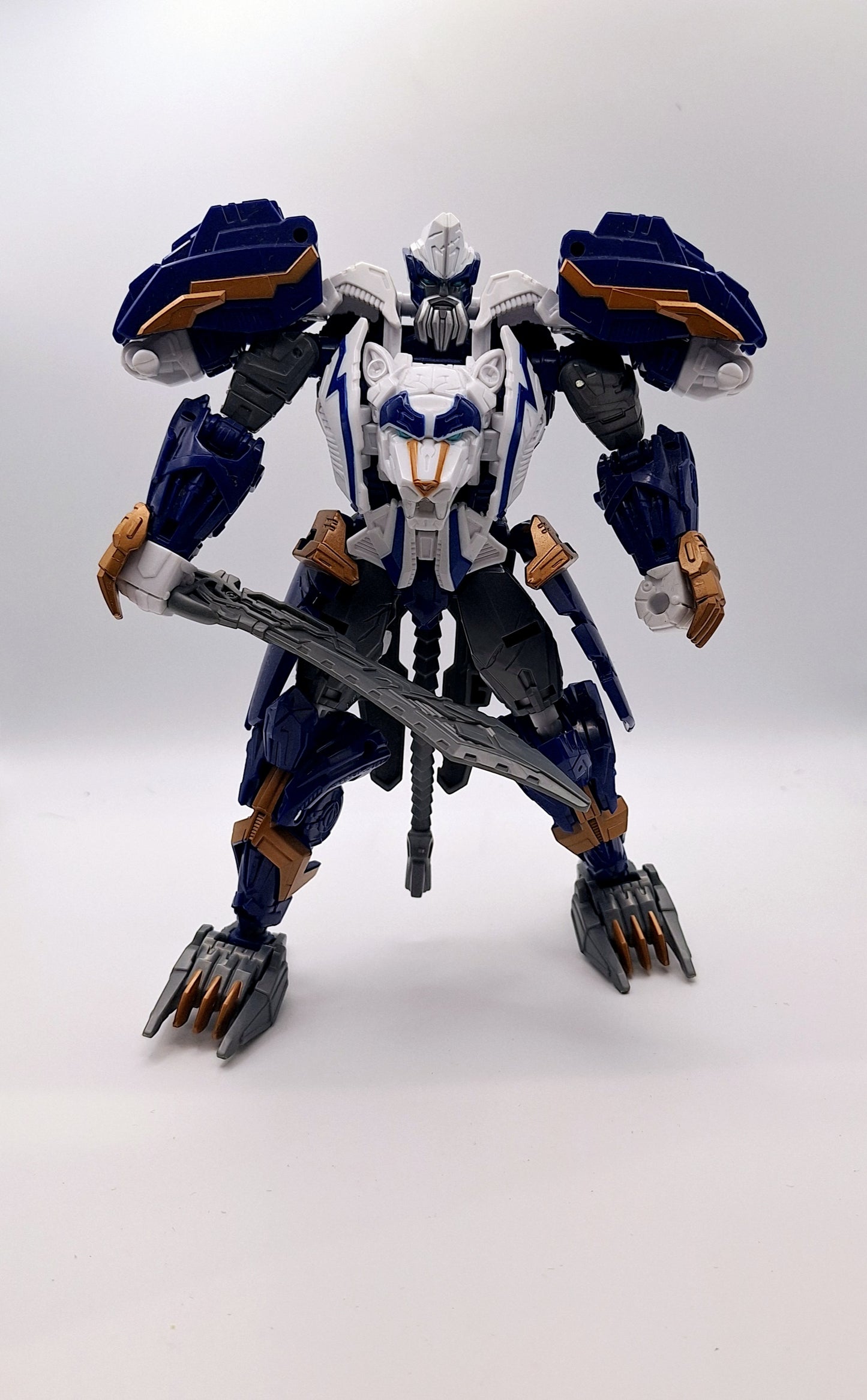 Transformers Legacy United Prime Thundertron