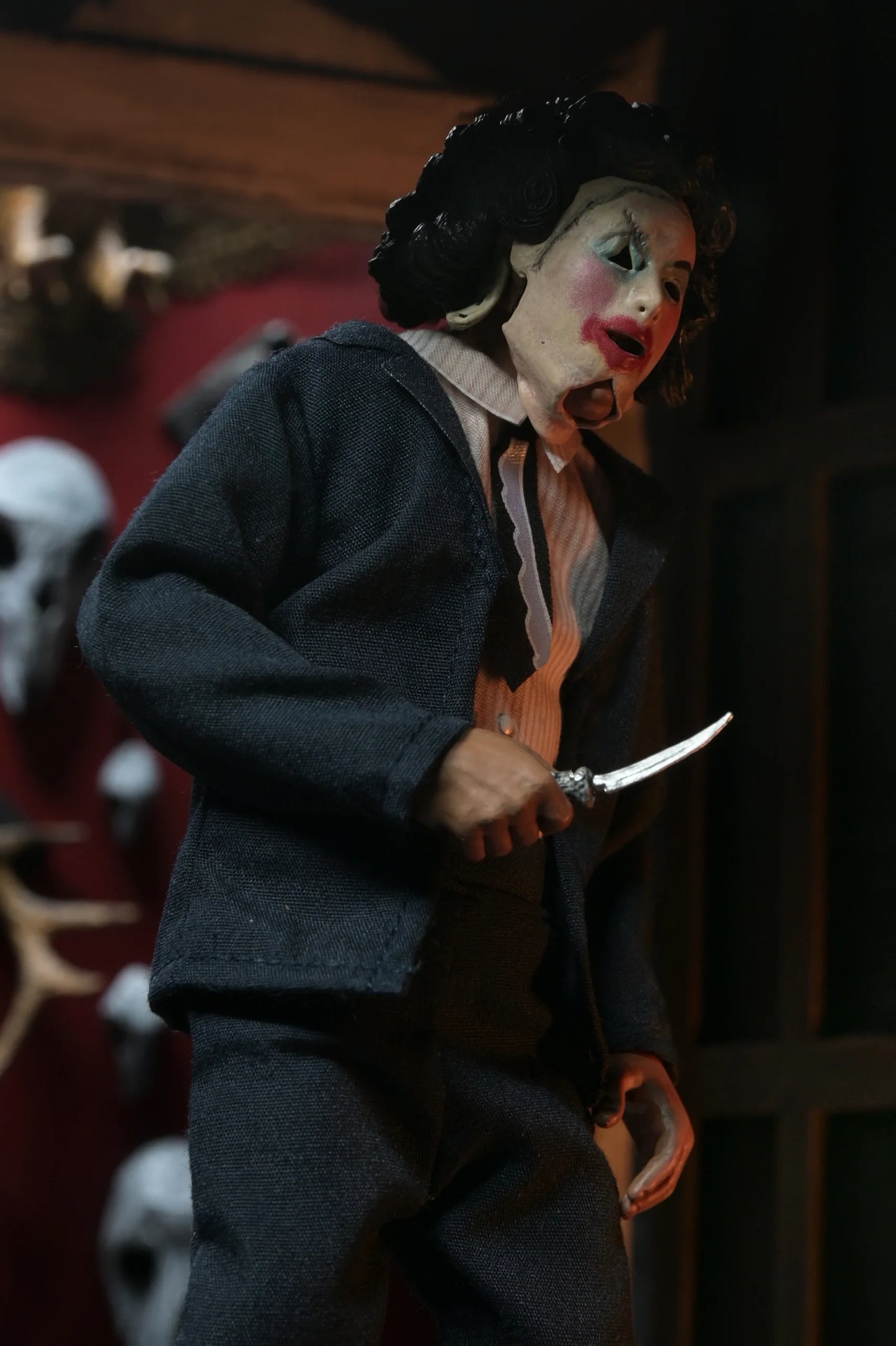NECA The Texas Chainsaw Massacre – Leatherface Pretty Woman 8″ Scale Clothed Action Figure (imperfect boxes)
