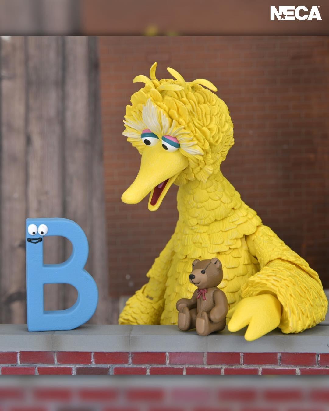 NECA Sesame Street Ultimate Big Bird Action Figure
