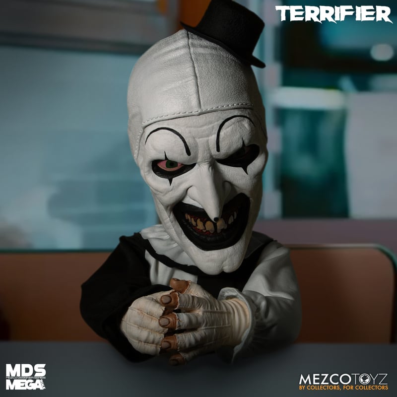 Terrifier Art The Clown 15" MDS Mega Scale Figure With Sound